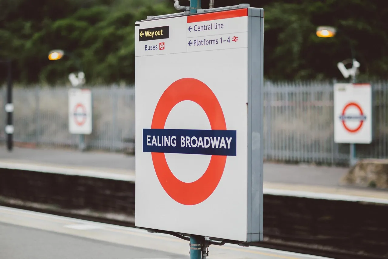 Ealing Broadway Underground roundel on the station platform